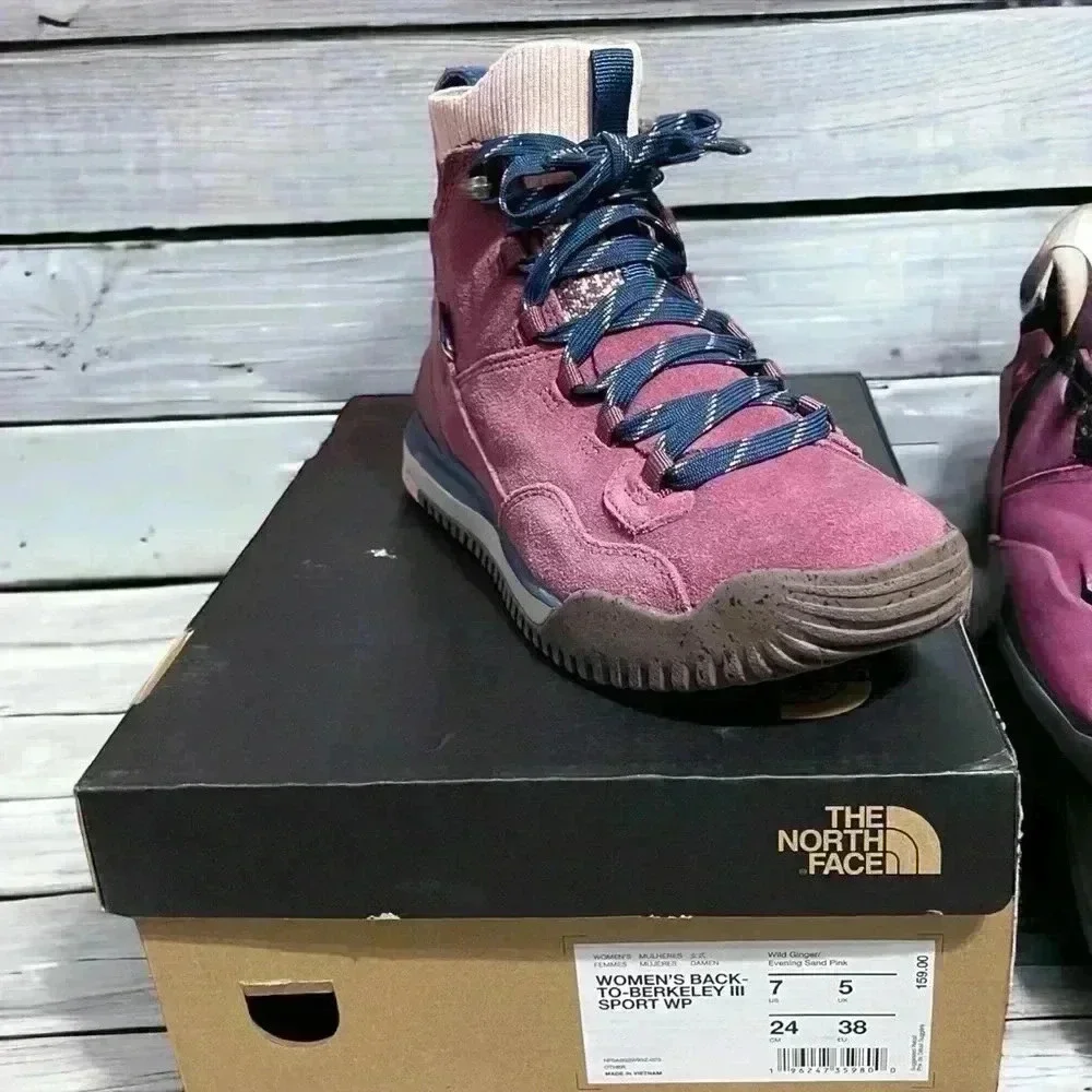 The North Face NEW Women's  Back-To-Berkeley III Sport Waterproof Boots Size 7
